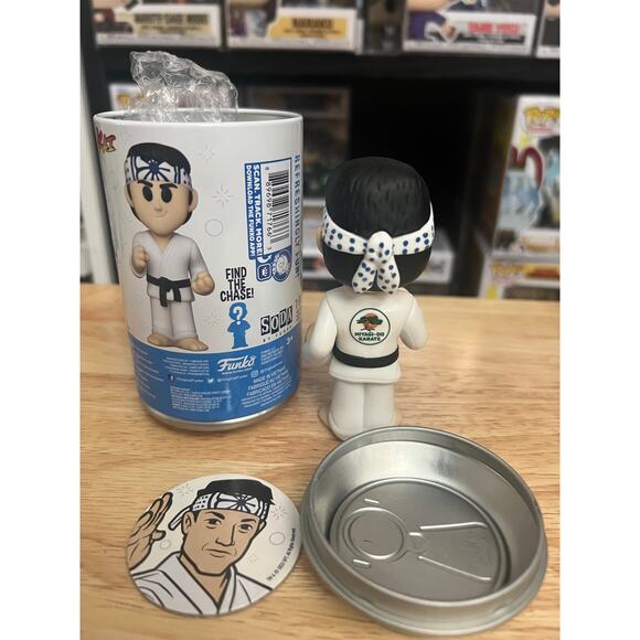 ONLY 7,100 PIECES LIMITED EDITION Daniel Larusso Funko Soda Cobra Kai Karate Kid - Picture 2 of 2